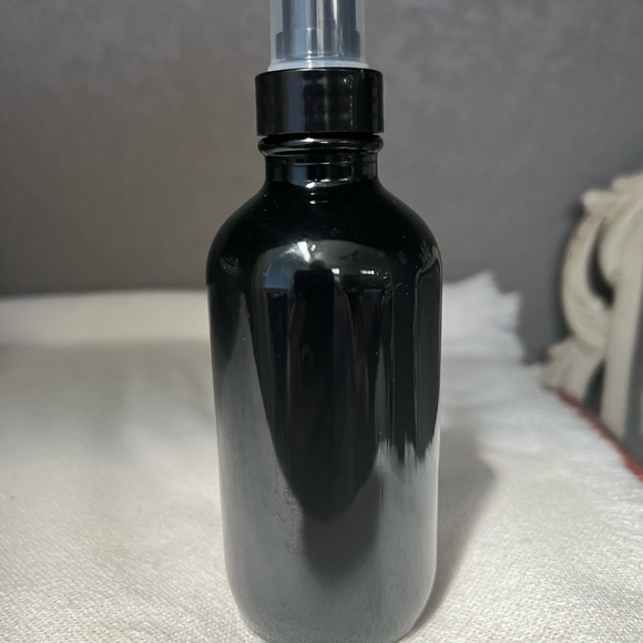 Hand Crafted Bergamot Body Mist - Black and Pink Bottle - Picture 2 of 5